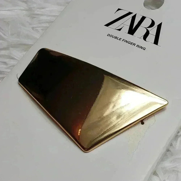 NEW Zara Geometric Chunky Gold Double Finger Ring NWOT - Picture 6 of 16